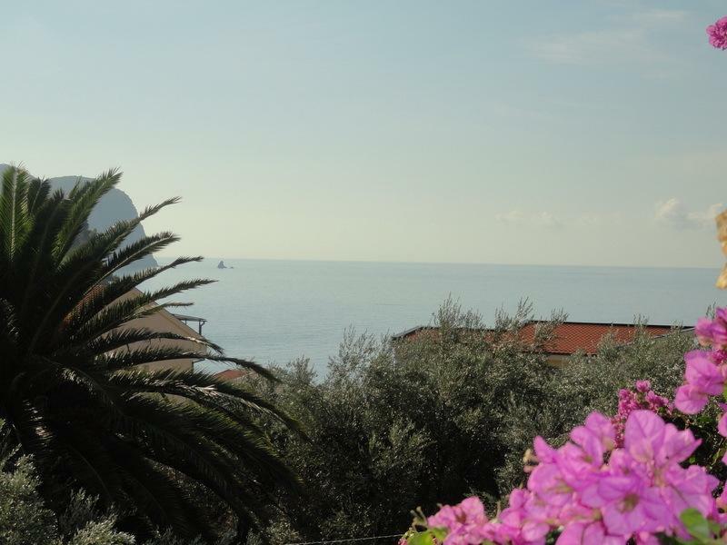 Apartments & Rooms M Petrovac na moru Exterior foto